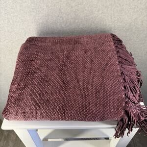 Pottery Barn Solid Burgundy Chenille Fringed 62x49” Throw Blanket EUC